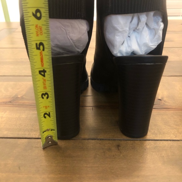 Simply Vera Vera Wang Peep Toe Boots - Picture 8 of 12